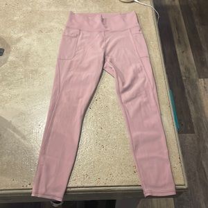 Athletic leggings